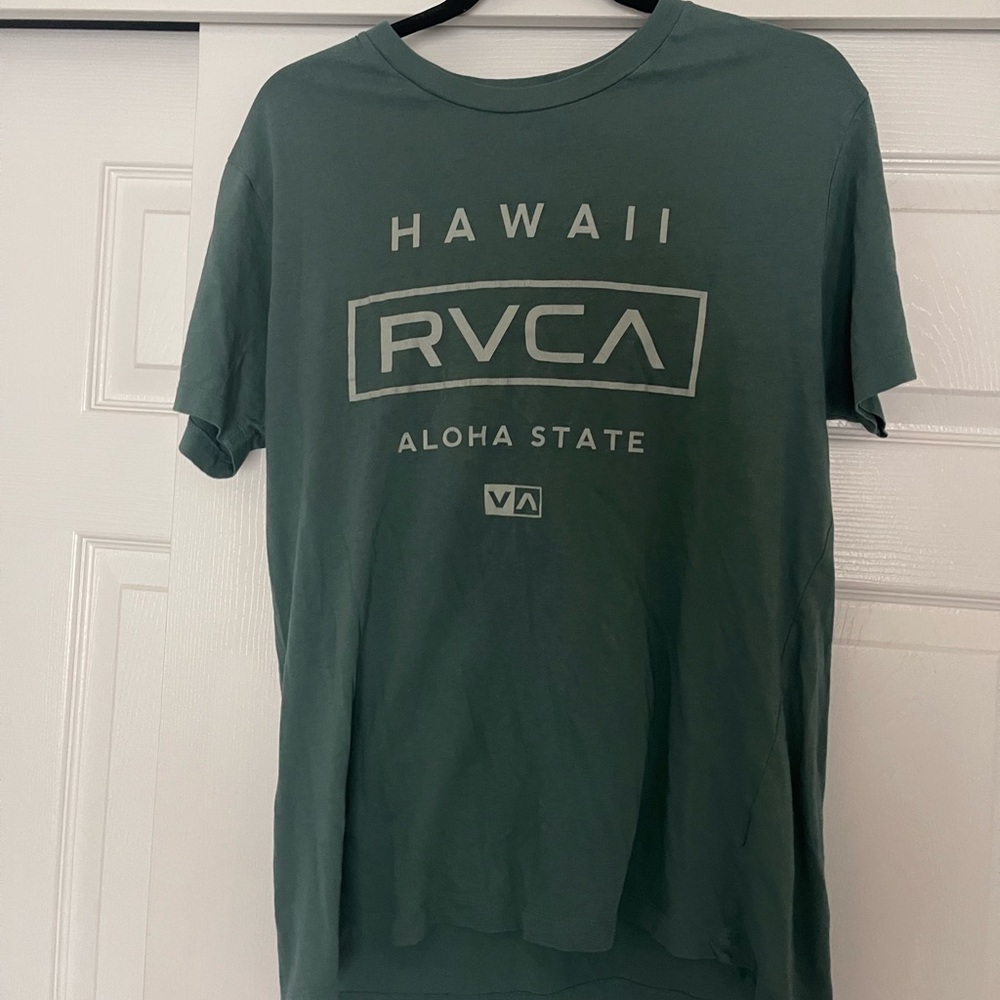 RVCA- Men’s teal shirt sleeve shirt